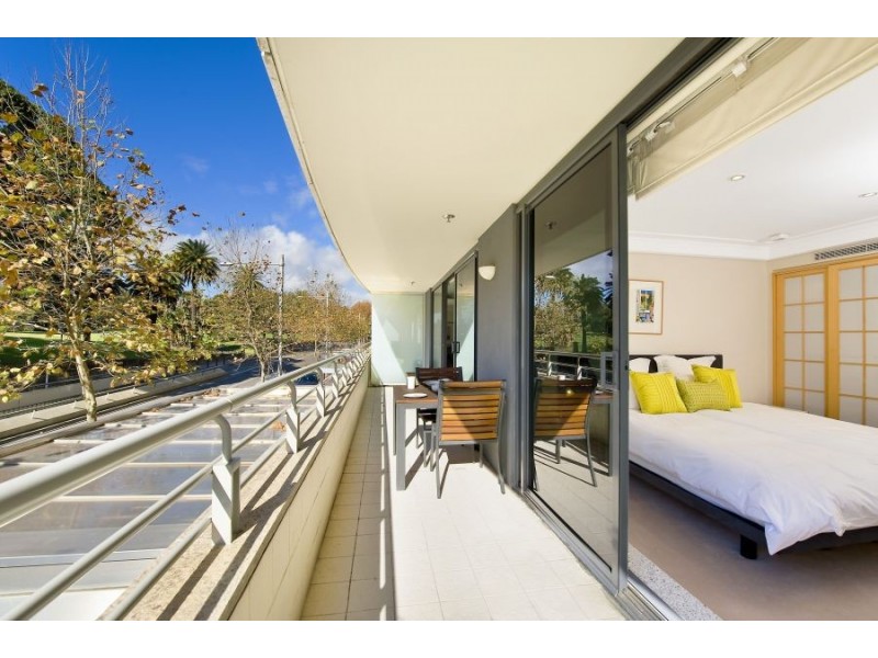 22/5 Macquarie Street, Sydney NSW 2000