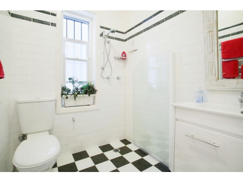 2/6 Stannards Place, Kirribilli NSW 2061