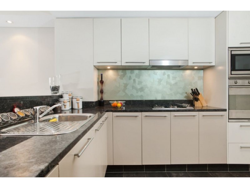 A706/ 24 Point Street, Pyrmont NSW 2009