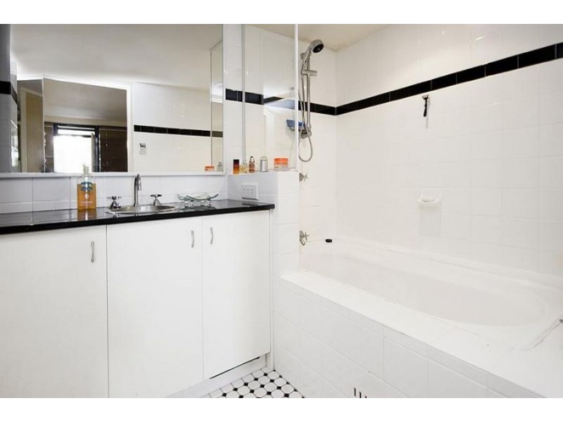 208/6-8 Ward Avenue, Elizabeth Bay NSW 2011