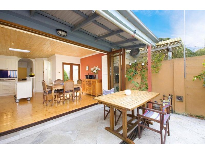 211 Chandos Street, Crows Nest NSW 2065