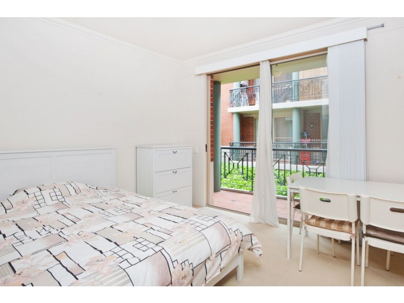 22/13 Ernest Street, Crows Nest NSW 2065