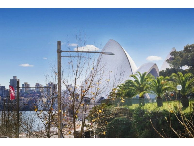 22/5 Macquarie Street, Sydney NSW 2000