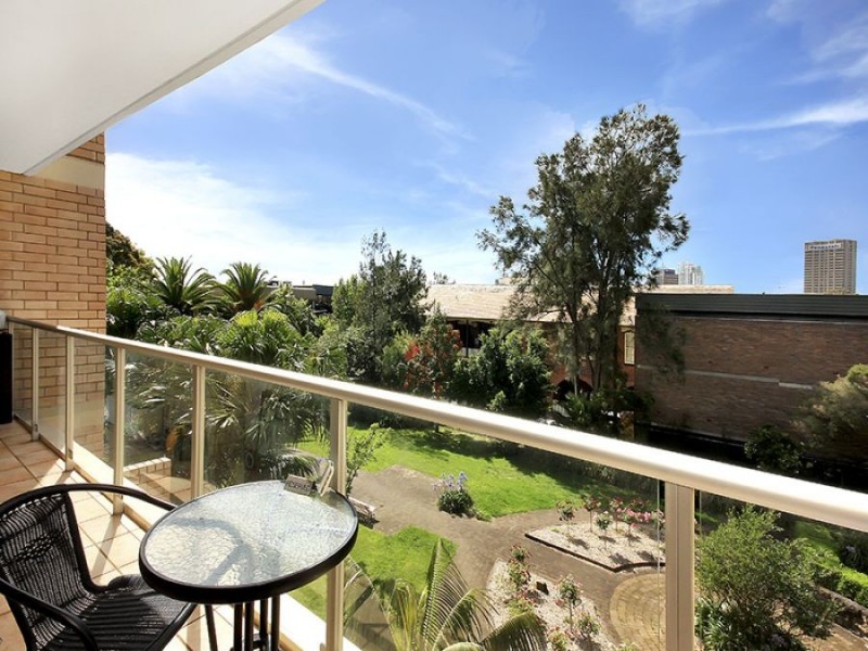 12/41 Rocklands Road, Wollstonecraft NSW 2065