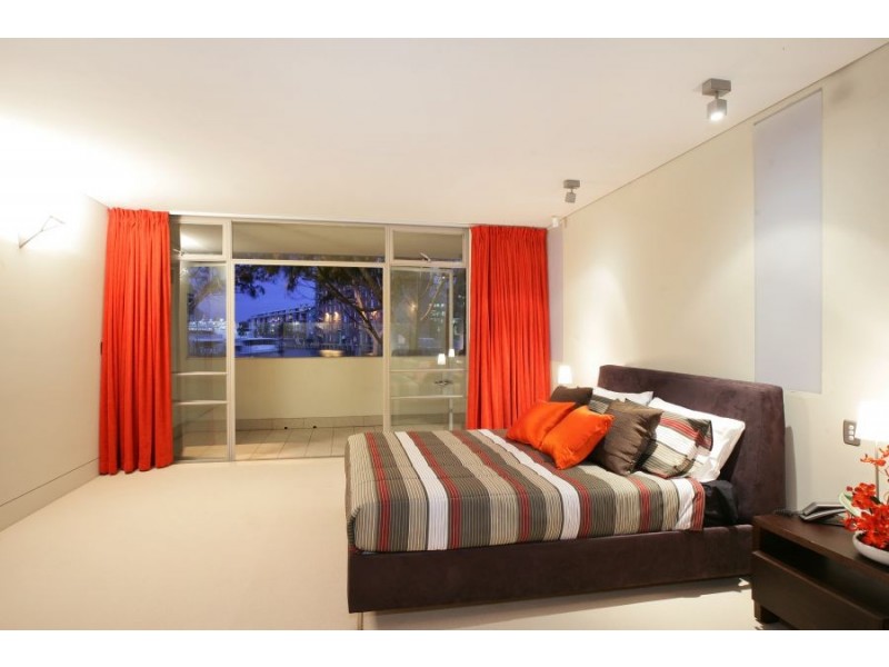 2/25 Pirrama Road, Pyrmont NSW 2009