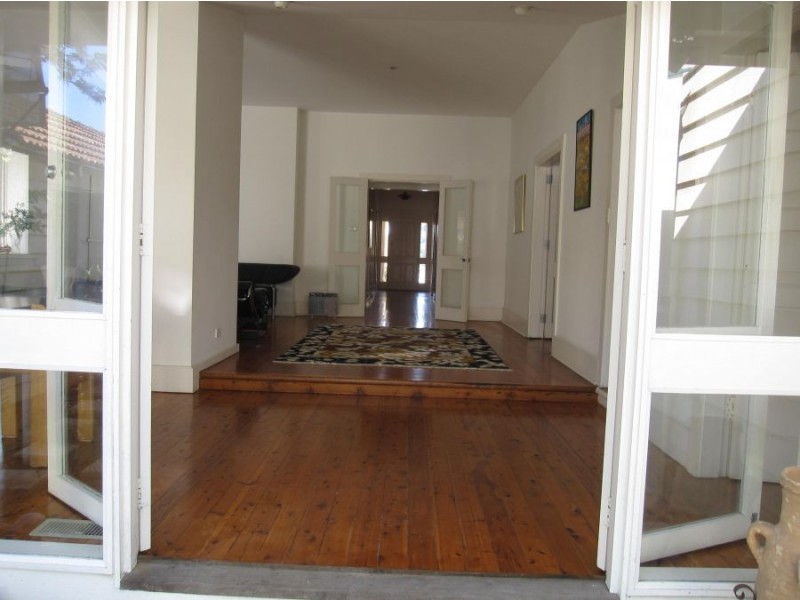 10 Effingham Street, Mosman NSW 2088