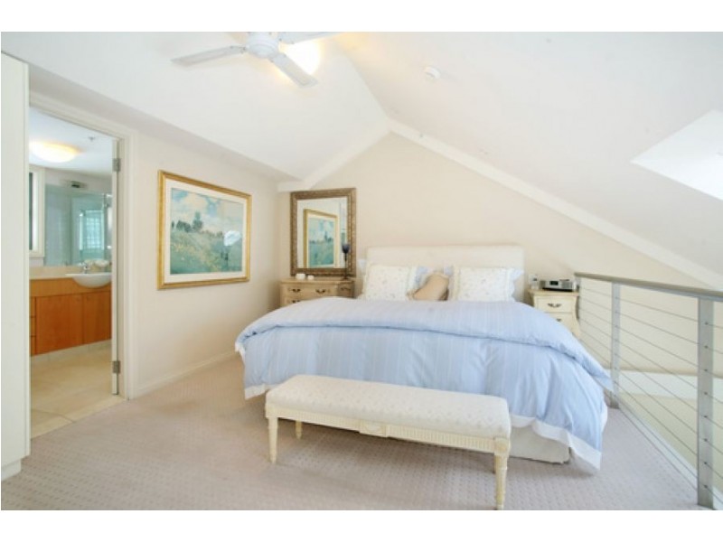 532/6 Cowper Wharf rd, Woolloomooloo NSW 2011