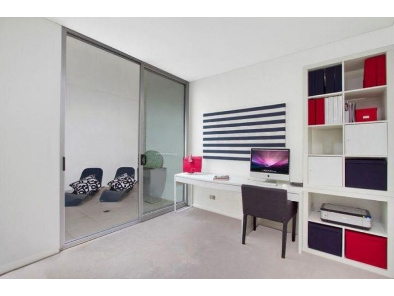 105/296-300 Pacific Highway, Crows Nest NSW 2065