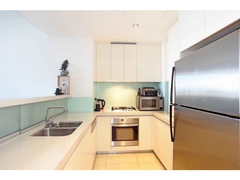 702/8 Glen Street, Milsons Point NSW 2061