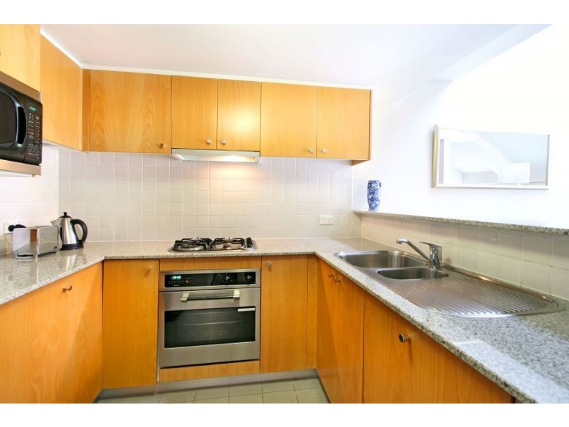 576 Finger Wharf, 6 Cowper Wharf Road, Woolloomooloo NSW 2011