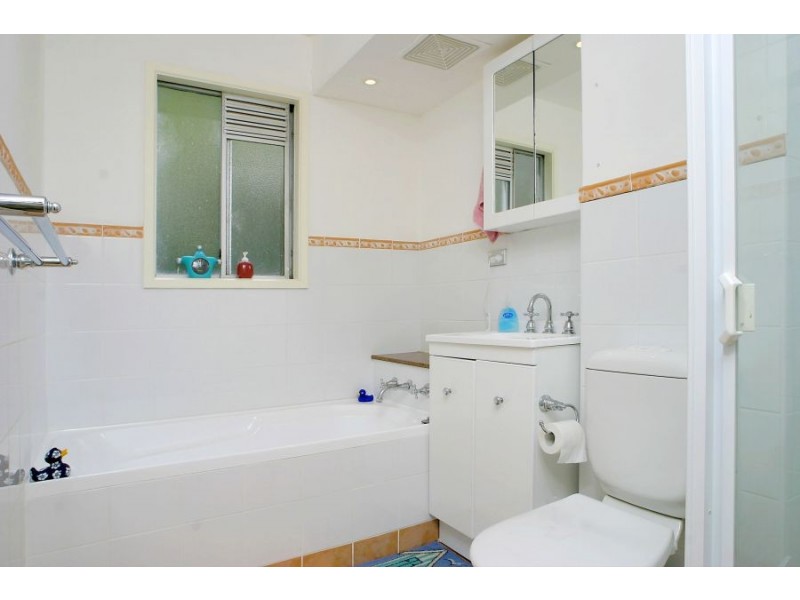 25/300c Burns Bay Road, Lane Cove NSW 2066