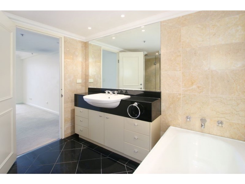 2303/187 Kent Street, Sydney NSW 2000