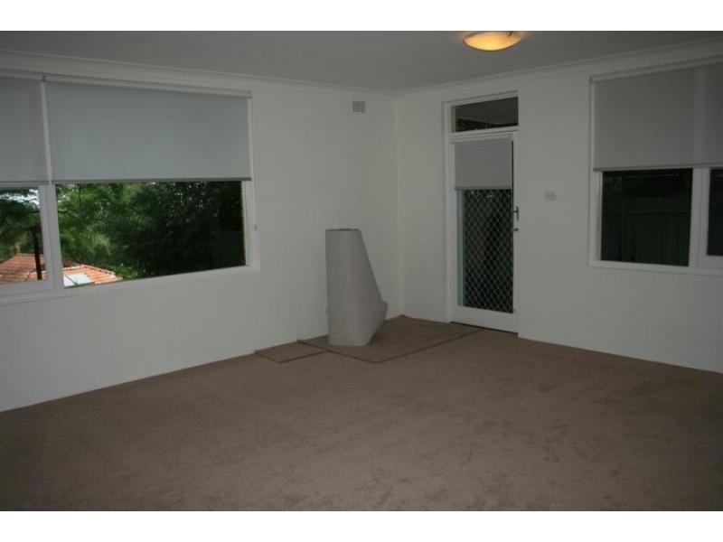 2/2 Morven Gardens Lane, Greenwich NSW 2065