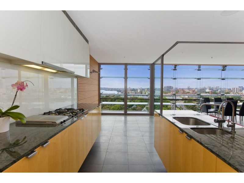 28/155 Macquarie Street, Sydney NSW 2000