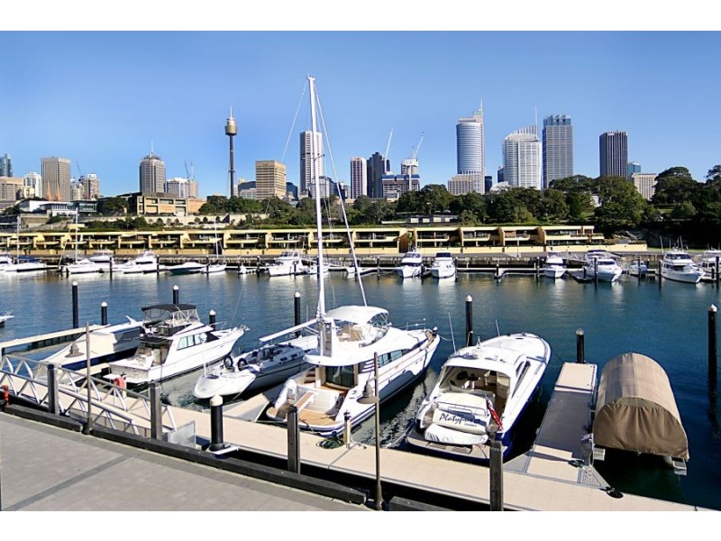 221 Finger Wharf, 6 Cowper Wharf Road, Woolloomooloo NSW 2011