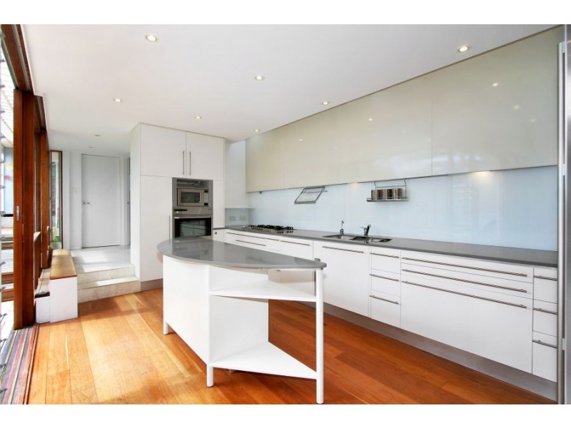 8 Upper Road, Glebe NSW 2037