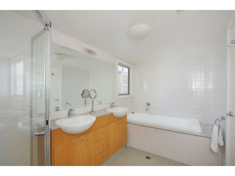 545/6 Cowper Wharf Road, Woolloomooloo NSW 2011