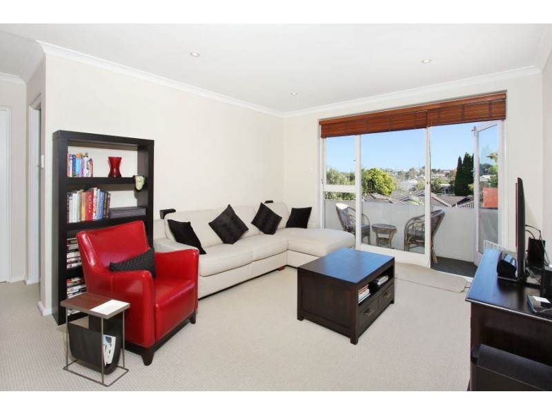 22/11 Hampden Road, Artarmon NSW 2064