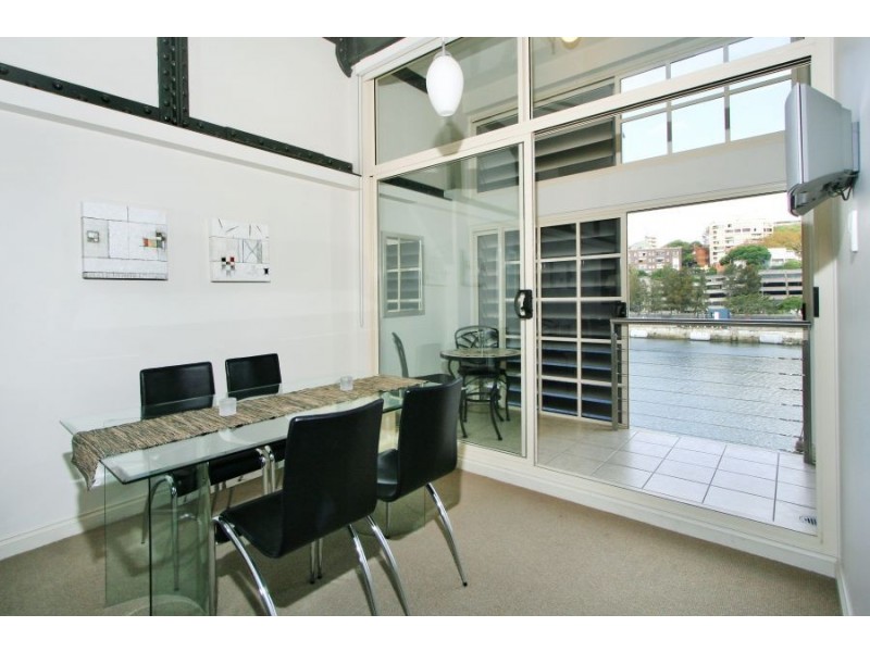 329/6 Cowper Wharf Road, Woolloomooloo NSW 2011