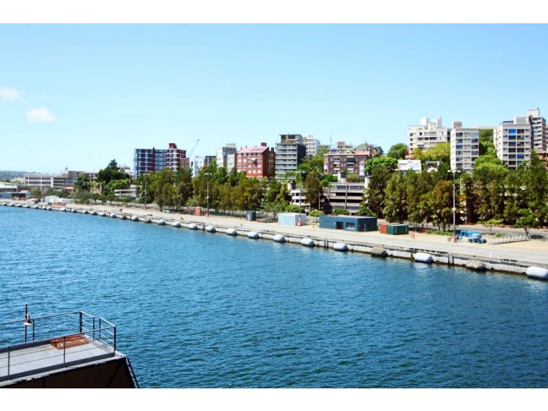 555 Finger Wharf, 6 Cowper Wharf Road, Woolloomooloo NSW 2011
