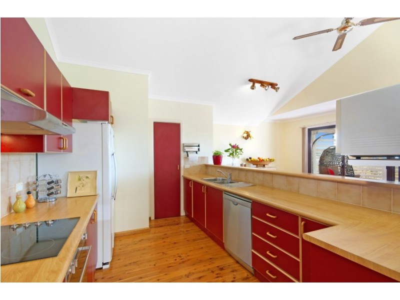 43 Victoria Avenue, Middle Cove NSW 2068