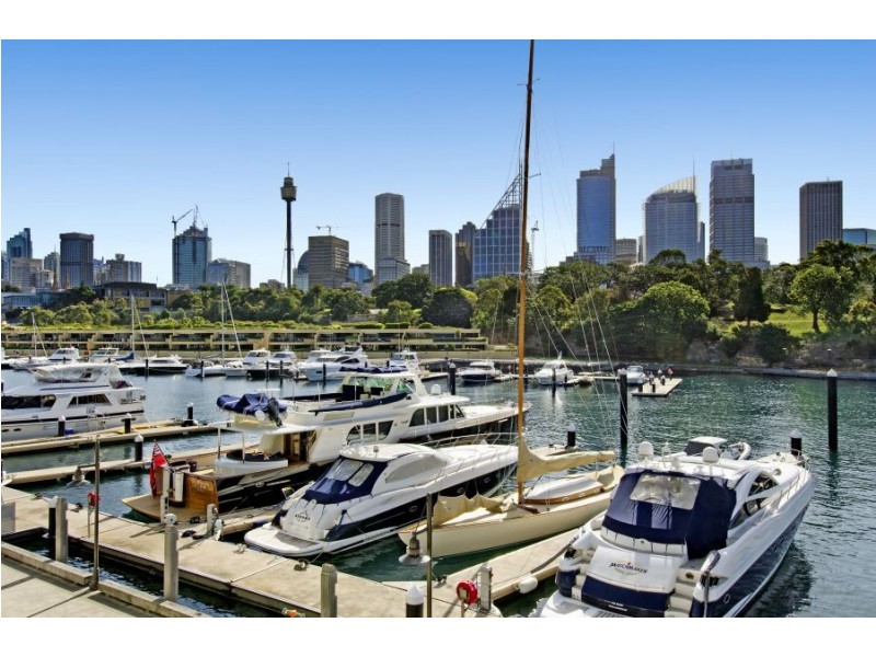 318 Finger Wharf, 6 Cowper Wharf Road, Woolloomooloo NSW 2011