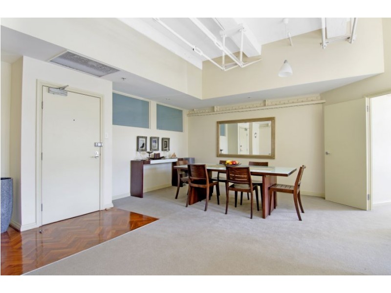 318 Finger Wharf, 6 Cowper Wharf Road, Woolloomooloo NSW 2011