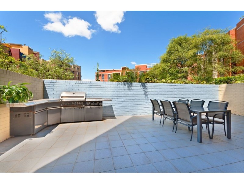 1/17 Quarry Master Drive, Pyrmont NSW 2009