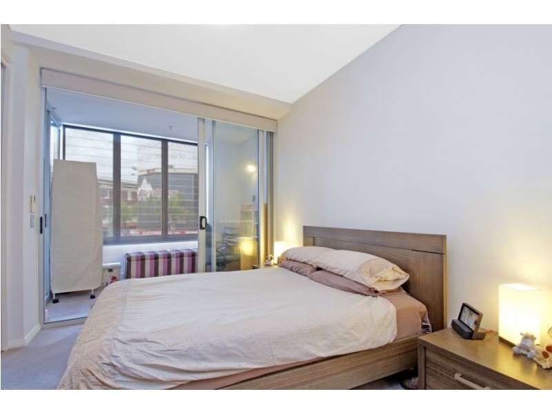 102/300 Pacific Highway, Crows Nest NSW 2065