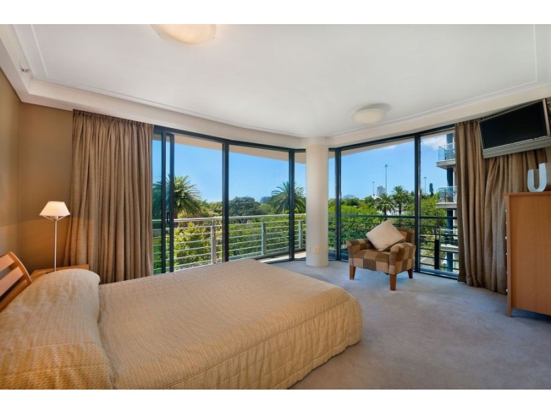 63/7 Macquarie Street, Sydney NSW 2000