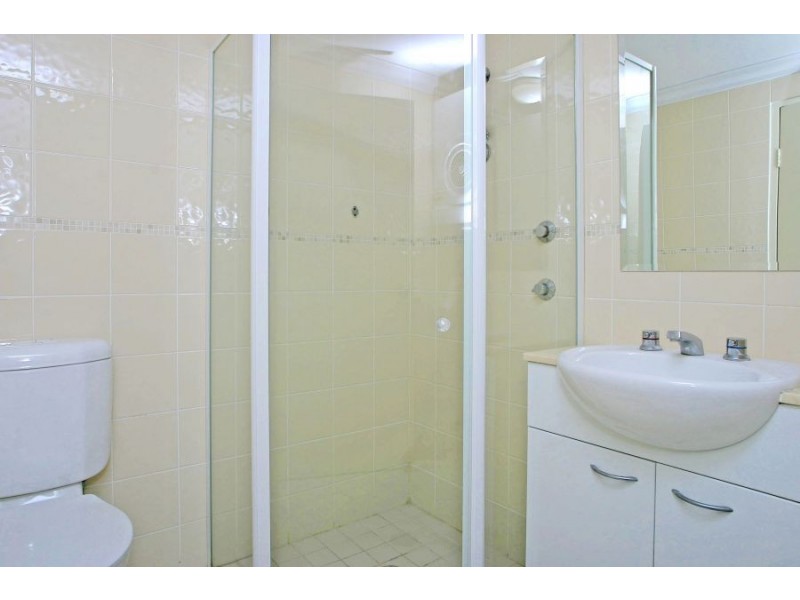 2/13 Ernest Street, Crows Nest NSW 2065