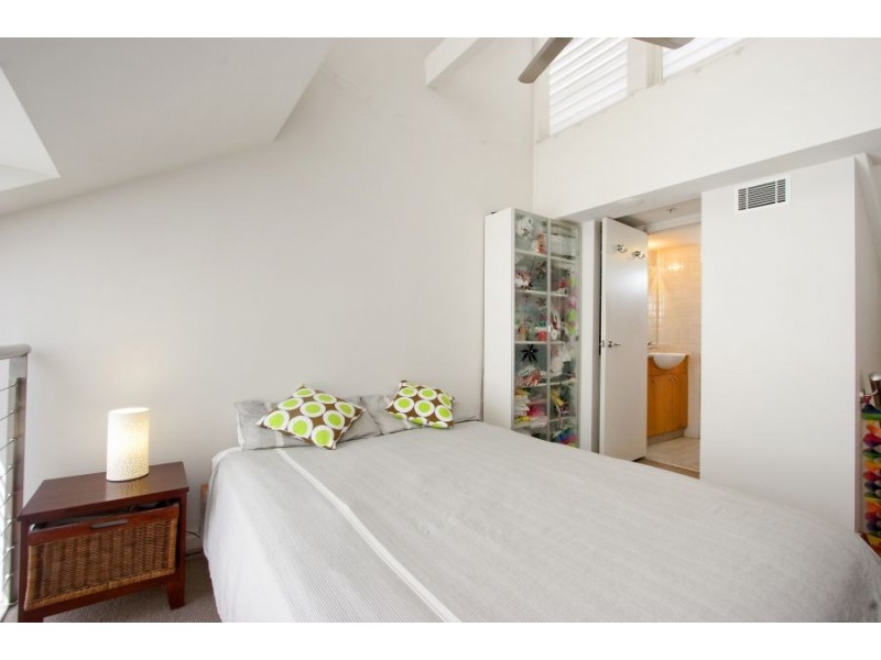 565/6 Cowper Wharf Road, Woolloomooloo NSW 2011