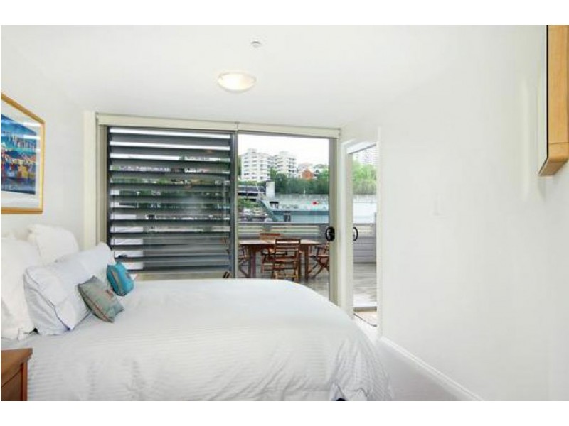 129/6 Cowper Wharf Road, Woolloomooloo NSW 2011