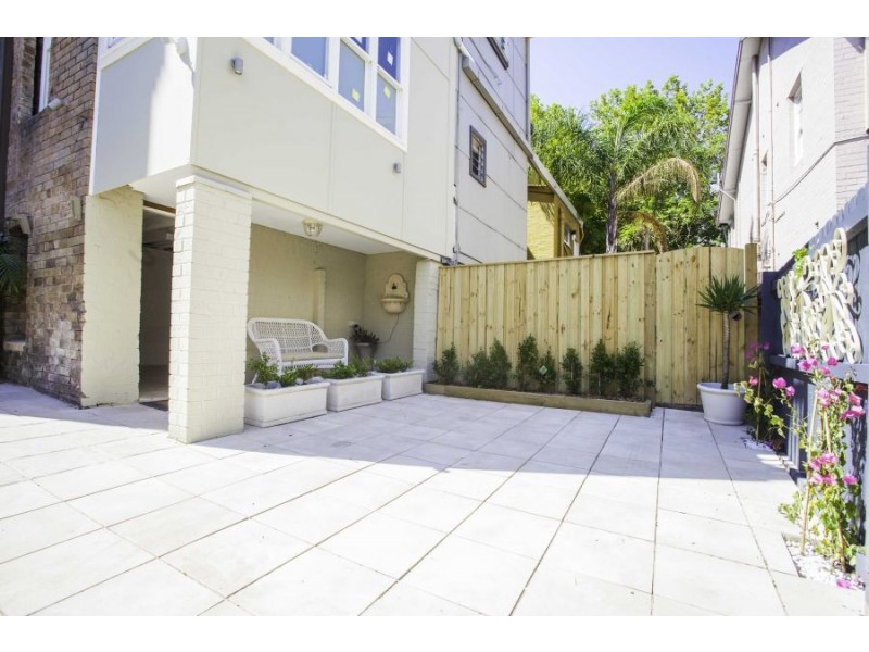 167 Blues Point Road, Mcmahons Point NSW 2060