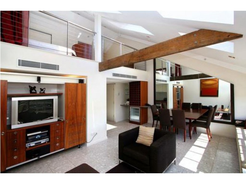 582/6 Cowper Wharf Road, Woolloomooloo NSW 2011