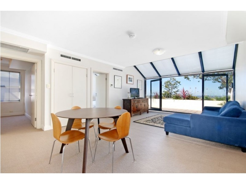 40/236 Pacific Highway, Crows Nest NSW 2065