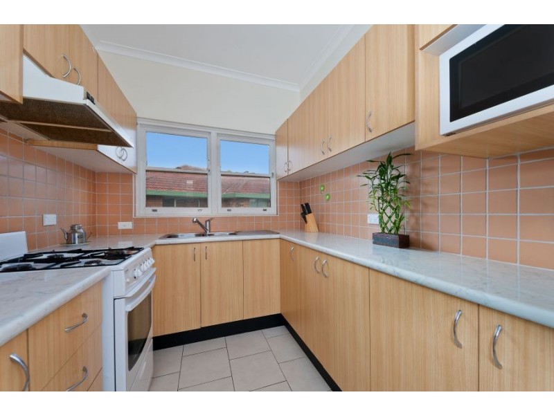 8/22 Unara Street, Campsie NSW 2194