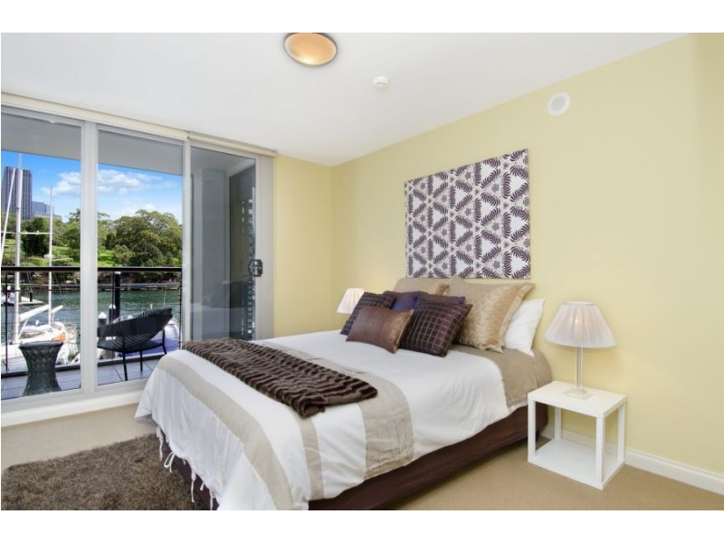 218 Finger Wharf, 6 Cowper Wharf Road, Woolloomooloo NSW 2011
