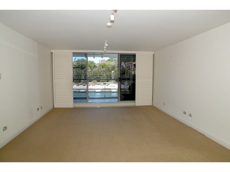 422/6 Cowper Wharf Road, Woolloomooloo NSW 2011