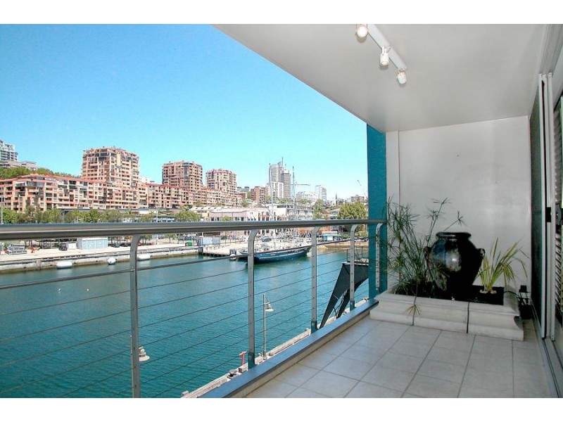422/6 Cowper Wharf Road, Woolloomooloo NSW 2011
