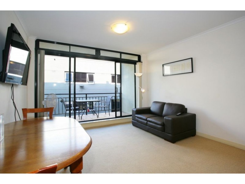 15/175 Cathedral Street, Woolloomooloo NSW 2011