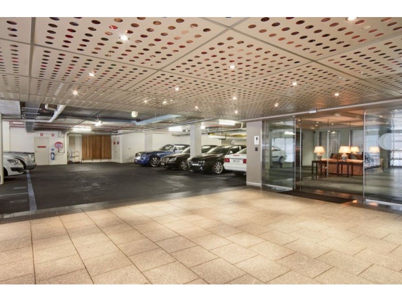 3 Exclusive Finger Wharf Penthouse, 6 Cowper Wharf Road, Woolloomooloo NSW 2011