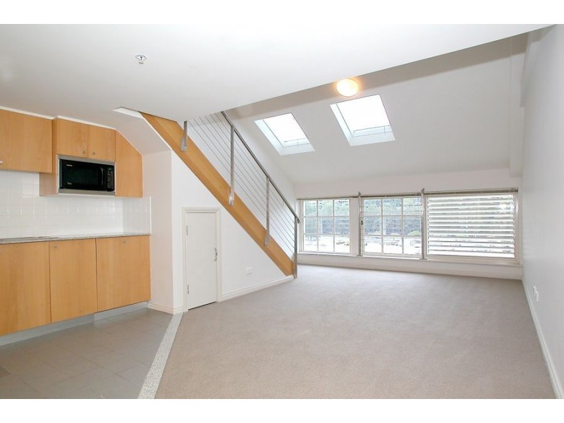 553 Finger Wharf, 6 Cowper Wharf Road, Woolloomooloo NSW 2011