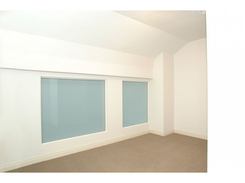 553 Finger Wharf, 6 Cowper Wharf Road, Woolloomooloo NSW 2011