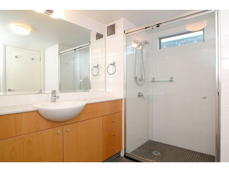 553 Finger Wharf, 6 Cowper Wharf Road, Woolloomooloo NSW 2011