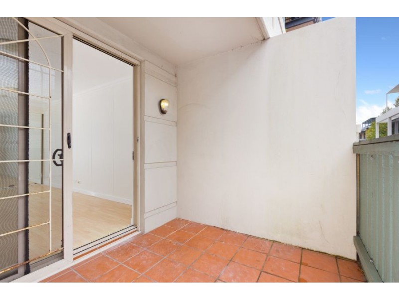 4/13 Ernest Street, Crows Nest NSW 2065