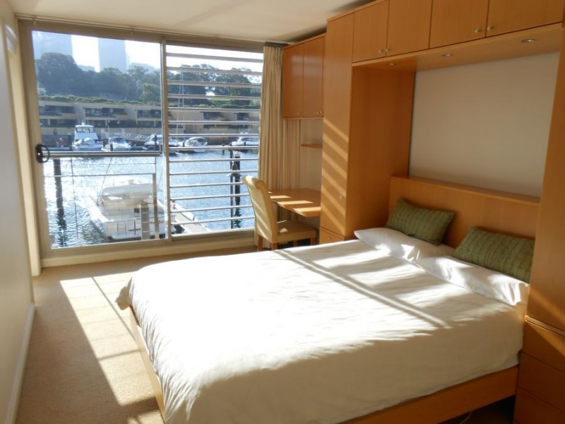 201 Finger Wharf, 6 Cowper Wharf Road, Woolloomooloo NSW 2011