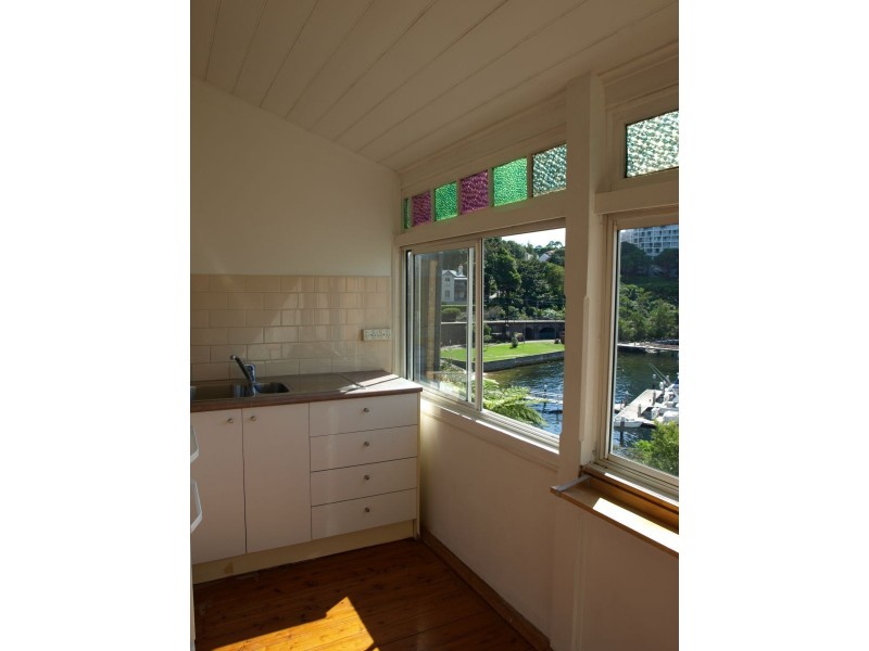 2/37 Bayview Street, Mcmahons Point NSW 2060