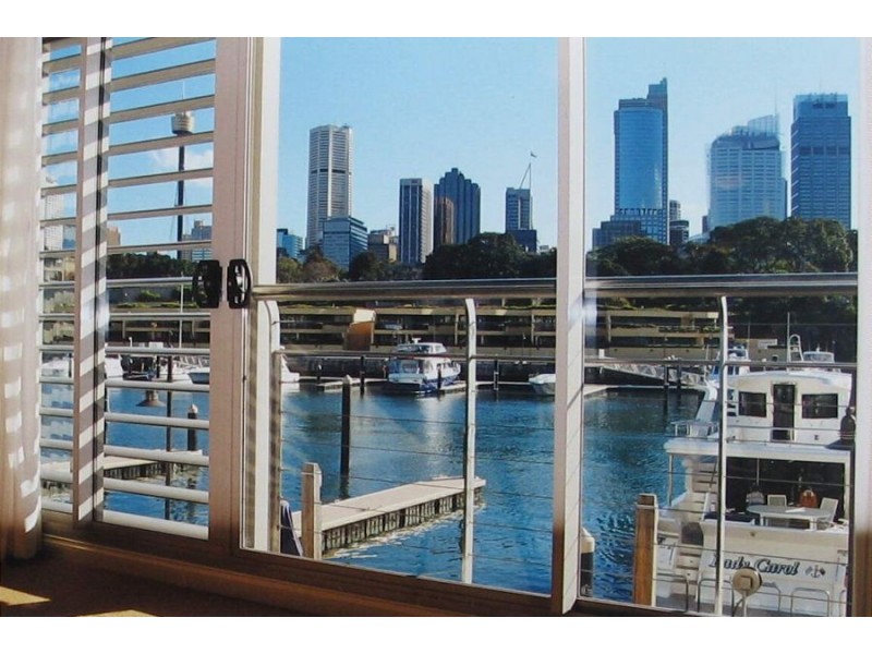 214 Finger Wharf, 6 Cowper Wharf Road, Woolloomooloo NSW 2011