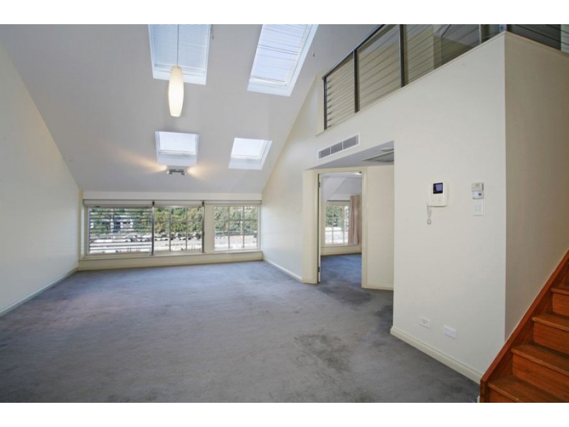 523 Finger Wharf, 6 Cowper Wharf Road, Woolloomooloo NSW 2011